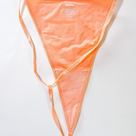 Skims FITS EVERYBODY T-STRING THONG  FADED NECTAR / XL - Picture 3 of 5